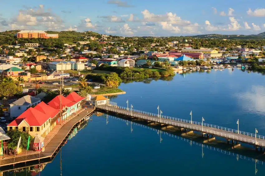 Moving to Antigua and Barbuda from USA