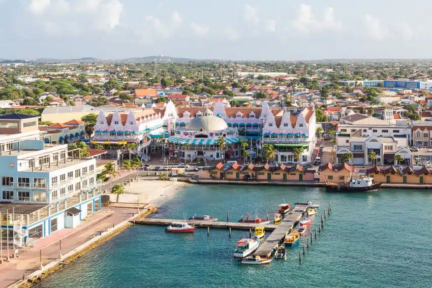 Moving to Aruba from USA