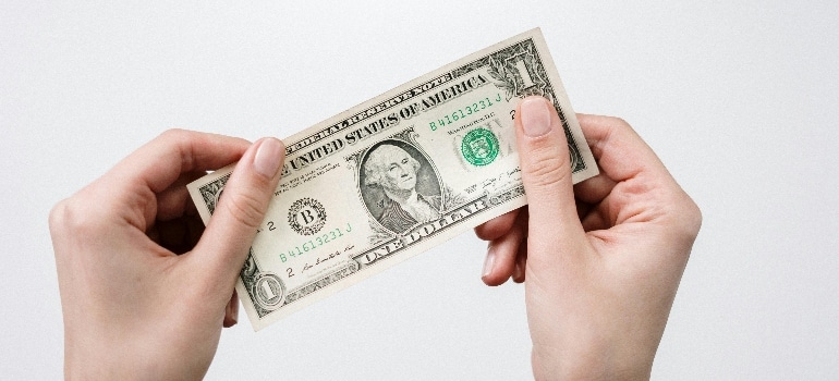 one dollar bill
